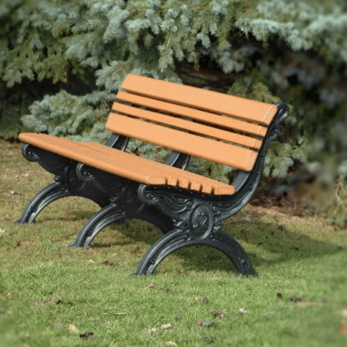 6 foot cambridge bench made with recycled plastic materials